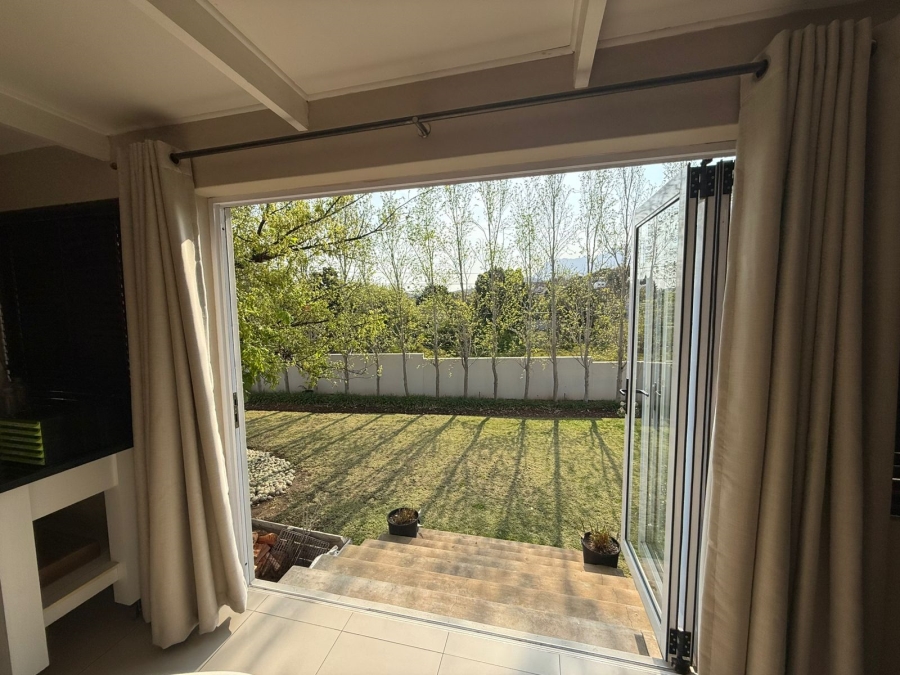 4 Bedroom Property for Sale in Panorama Western Cape